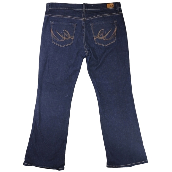 X2 Quality Denim Womens  Curvy Bootcut Regular Rise Jeans  Size 31 - Picture 3 of 11